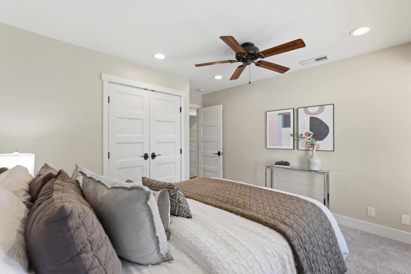 Detail Gallery Image 30 of 69 For 1594 Chambers Dr, San Jose,  CA 95118 - 4 Beds | 2/1 Baths