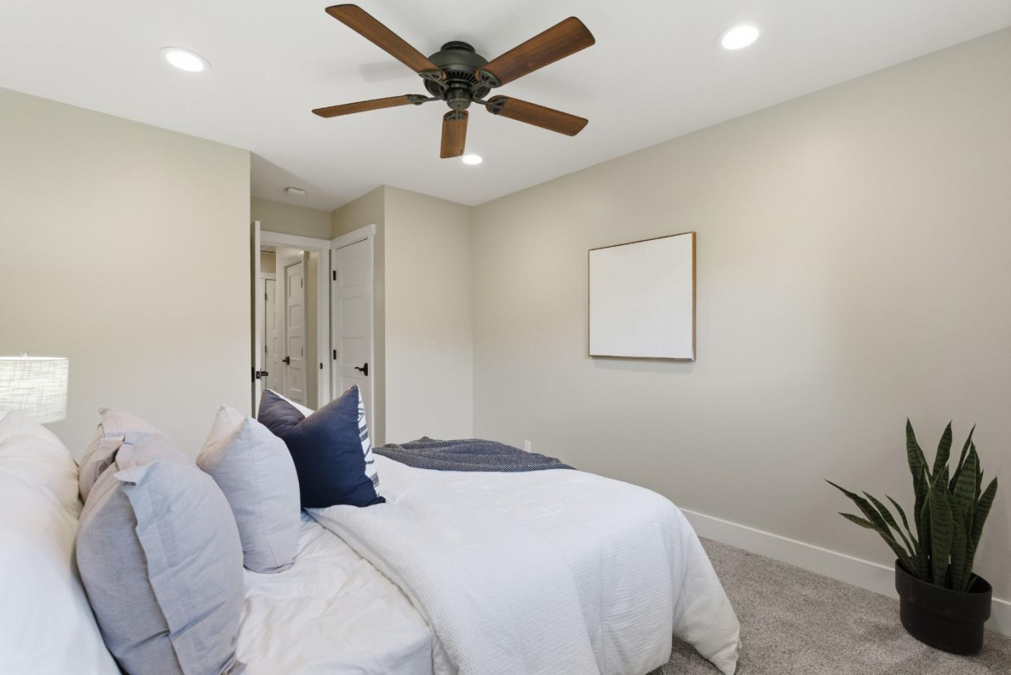 Detail Gallery Image 32 of 69 For 1594 Chambers Dr, San Jose,  CA 95118 - 4 Beds | 2/1 Baths