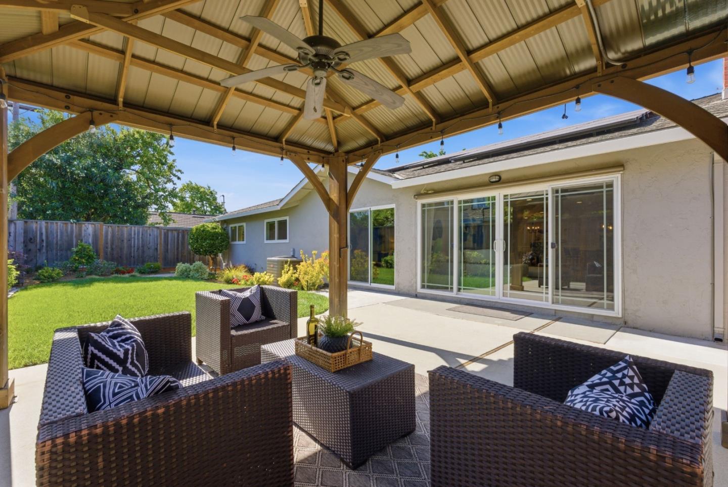 Detail Gallery Image 55 of 69 For 1594 Chambers Dr, San Jose,  CA 95118 - 4 Beds | 2/1 Baths