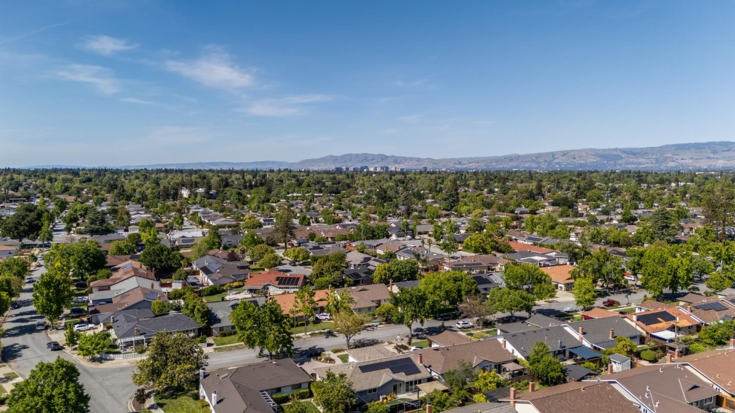 Detail Gallery Image 67 of 69 For 1594 Chambers Dr, San Jose,  CA 95118 - 4 Beds | 2/1 Baths