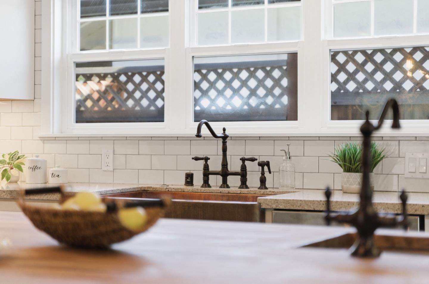 Detail Gallery Image 9 of 69 For 1594 Chambers Dr, San Jose,  CA 95118 - 4 Beds | 2/1 Baths