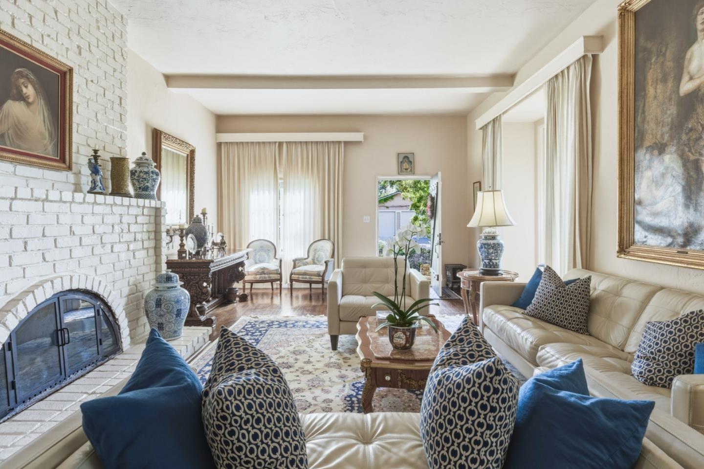 Detail Gallery Image 10 of 34 For 25286 Hatton Rd, Carmel,  CA 93923 - 5 Beds | 5 Baths