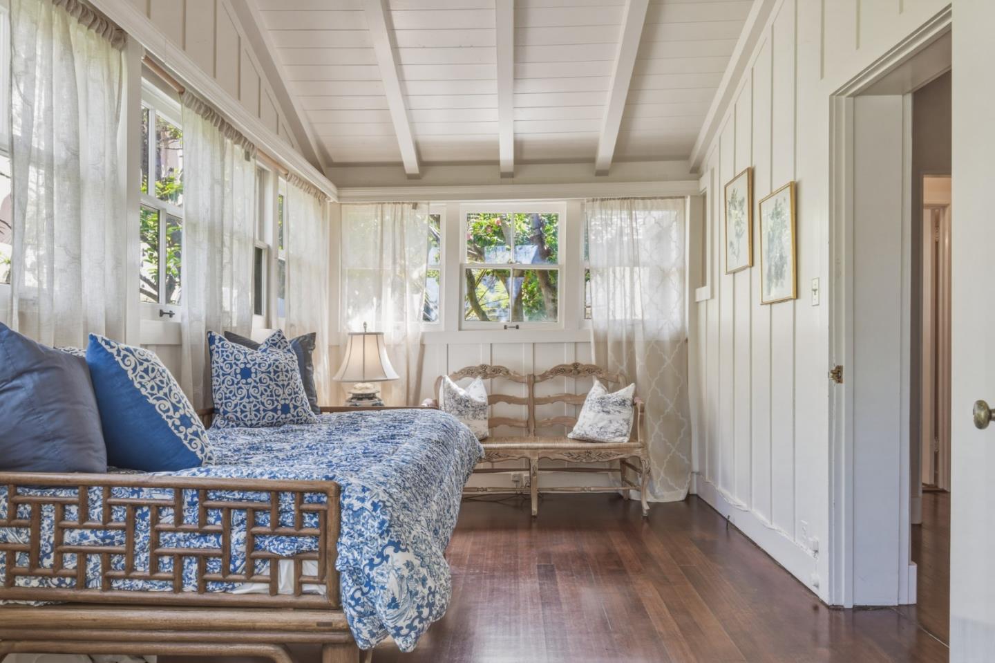 Detail Gallery Image 21 of 34 For 25286 Hatton Rd, Carmel,  CA 93923 - 5 Beds | 5 Baths