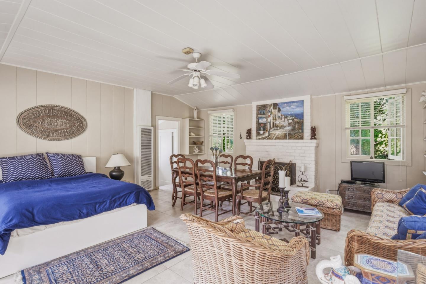 Detail Gallery Image 30 of 34 For 25286 Hatton Rd, Carmel,  CA 93923 - 5 Beds | 5 Baths