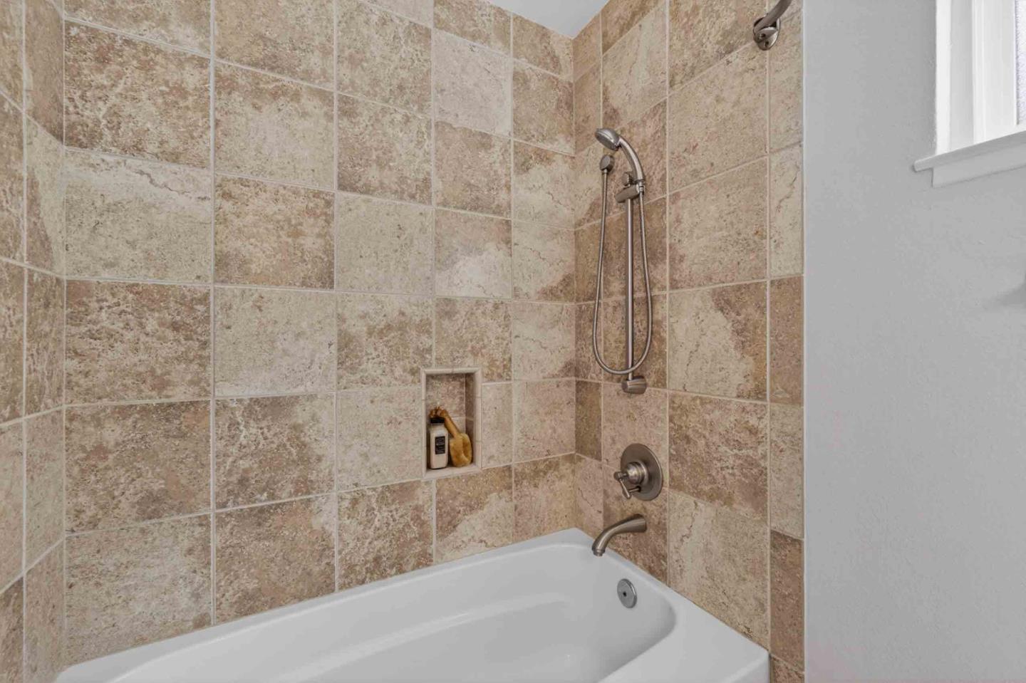 Detail Gallery Image 39 of 85 For 298 Mcduff Ave, Fremont,  CA 94539 - 5 Beds | 3 Baths