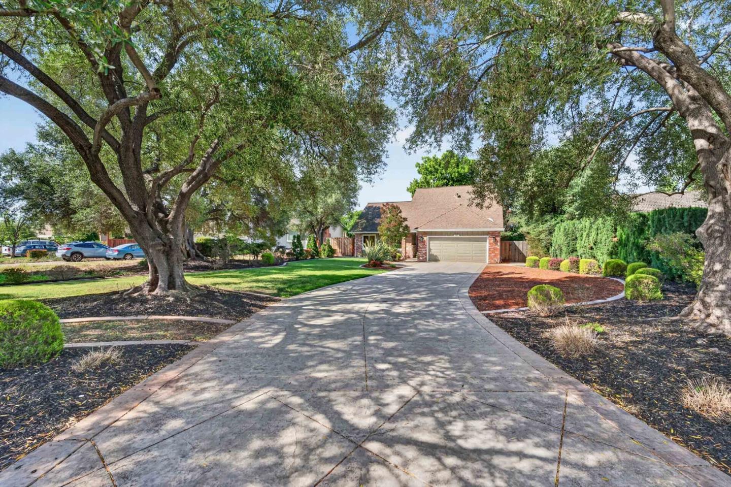 Detail Gallery Image 4 of 85 For 298 Mcduff Ave, Fremont,  CA 94539 - 5 Beds | 3 Baths