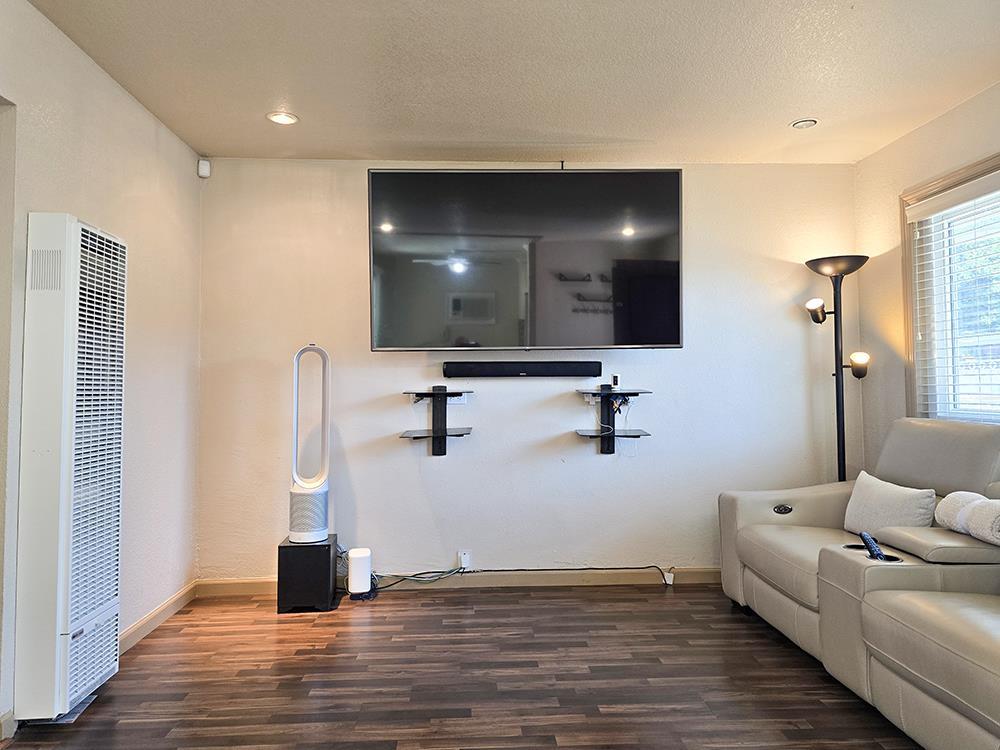 Detail Gallery Image 10 of 40 For 1582 Fall Ave, San Jose,  CA 95127 - 4 Beds | 2 Baths