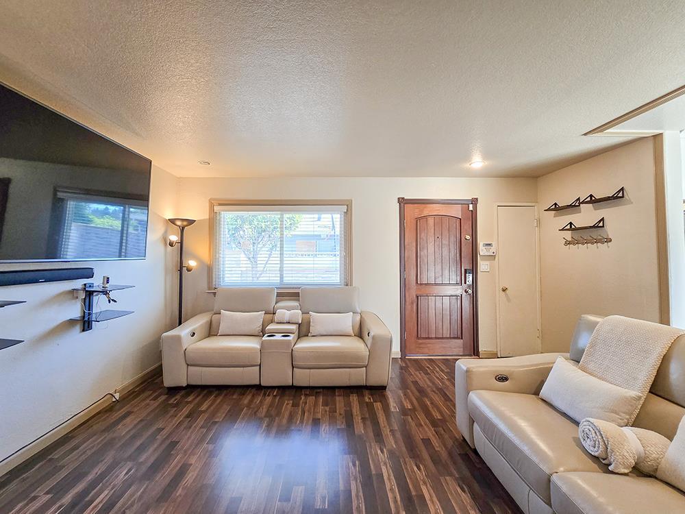 Detail Gallery Image 12 of 40 For 1582 Fall Ave, San Jose,  CA 95127 - 4 Beds | 2 Baths