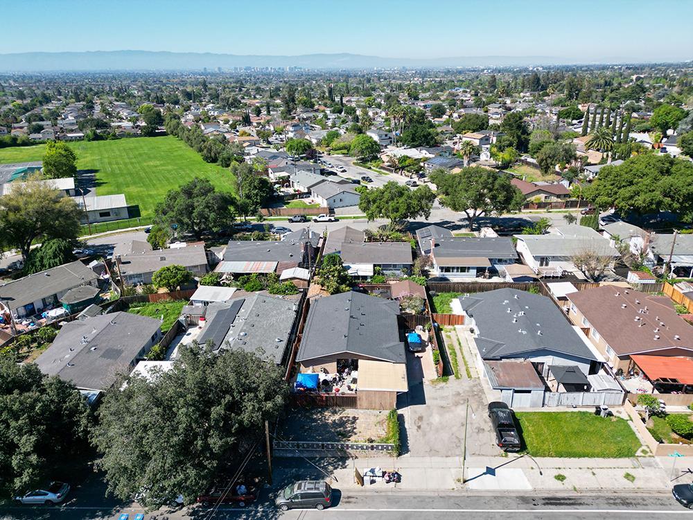 Detail Gallery Image 38 of 40 For 1582 Fall Ave, San Jose,  CA 95127 - 4 Beds | 2 Baths