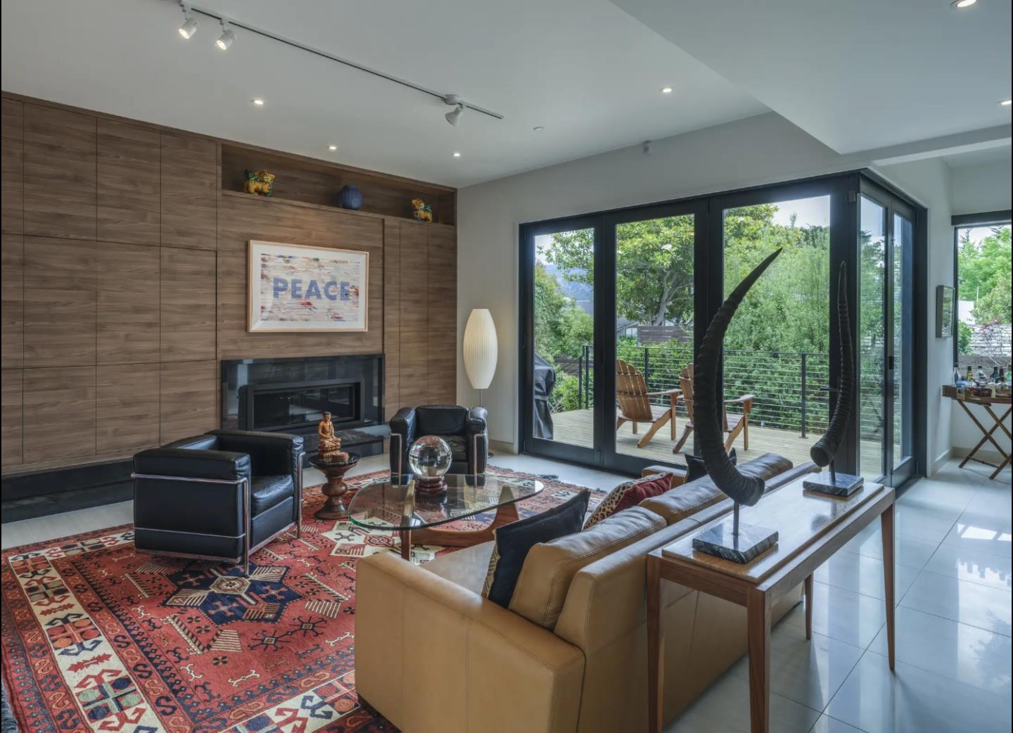 Detail Gallery Image 4 of 16 For 26187 Camino Real, Carmel,  CA 93923 - 3 Beds | 3 Baths