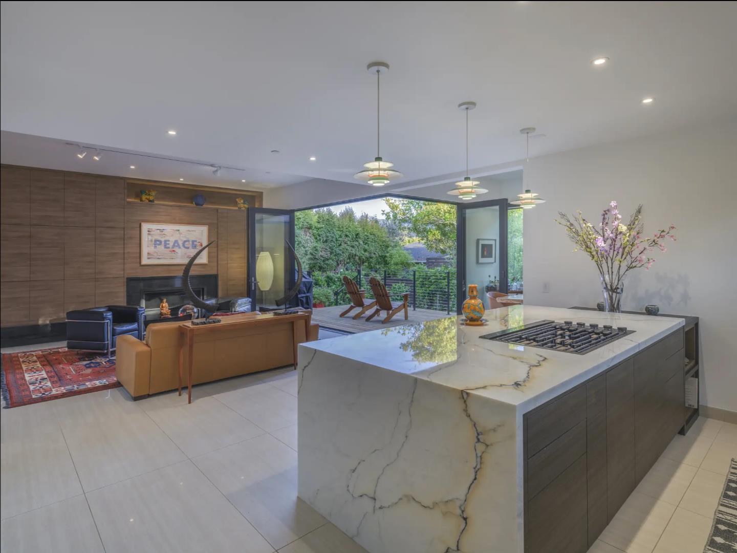 Detail Gallery Image 5 of 16 For 26187 Camino Real, Carmel,  CA 93923 - 3 Beds | 3 Baths