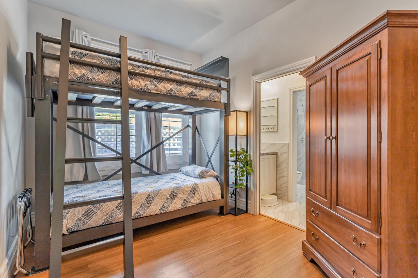 512 2nd Street, Santa Cruz, CA, 95060