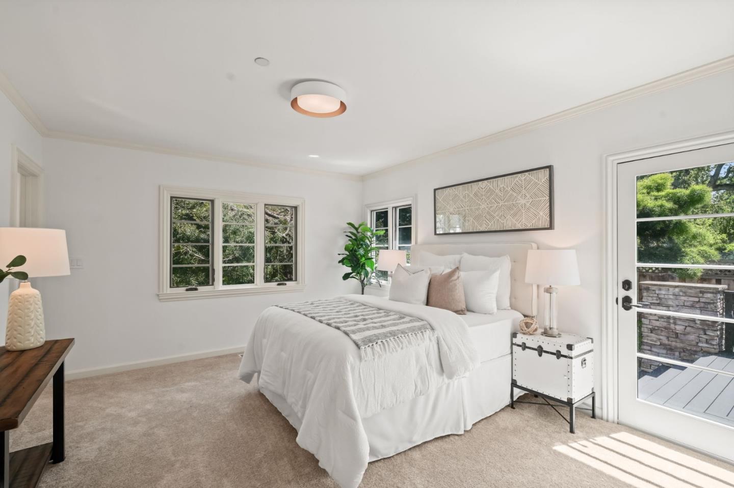 Detail Gallery Image 19 of 44 For 216 Bloomfield Rd, Burlingame,  CA 94010 - 5 Beds | 4 Baths