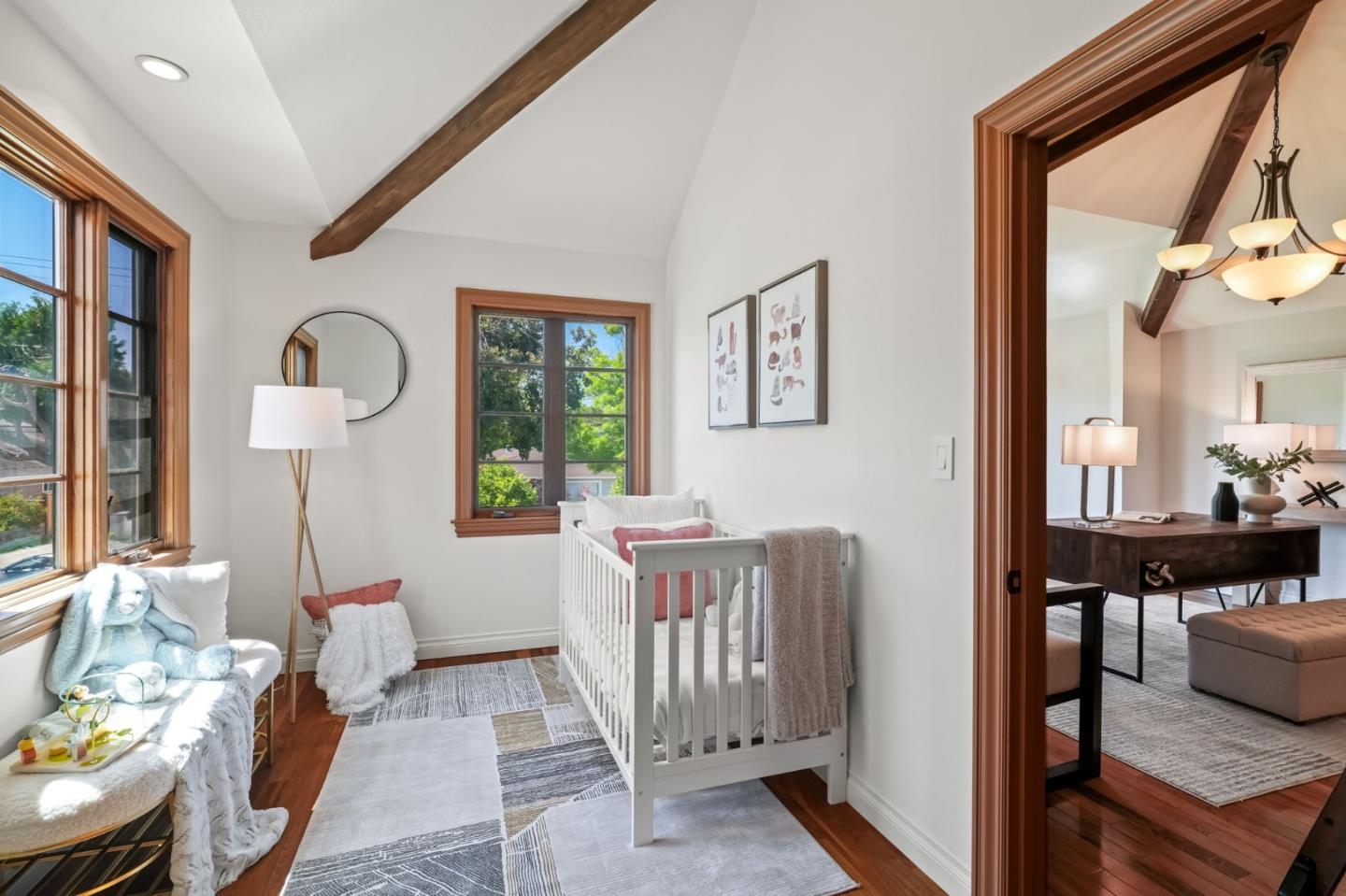 Detail Gallery Image 27 of 44 For 216 Bloomfield Rd, Burlingame,  CA 94010 - 5 Beds | 4 Baths