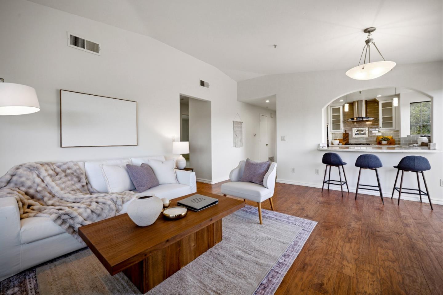 Detail Gallery Image 3 of 20 For 112 Quail Run Ct, Monterey,  CA 93940 - 2 Beds | 2 Baths