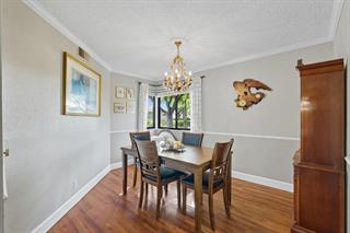 Detail Gallery Image 8 of 29 For 8501 Grenache Ct, San Jose,  CA 95135 - 2 Beds | 2 Baths