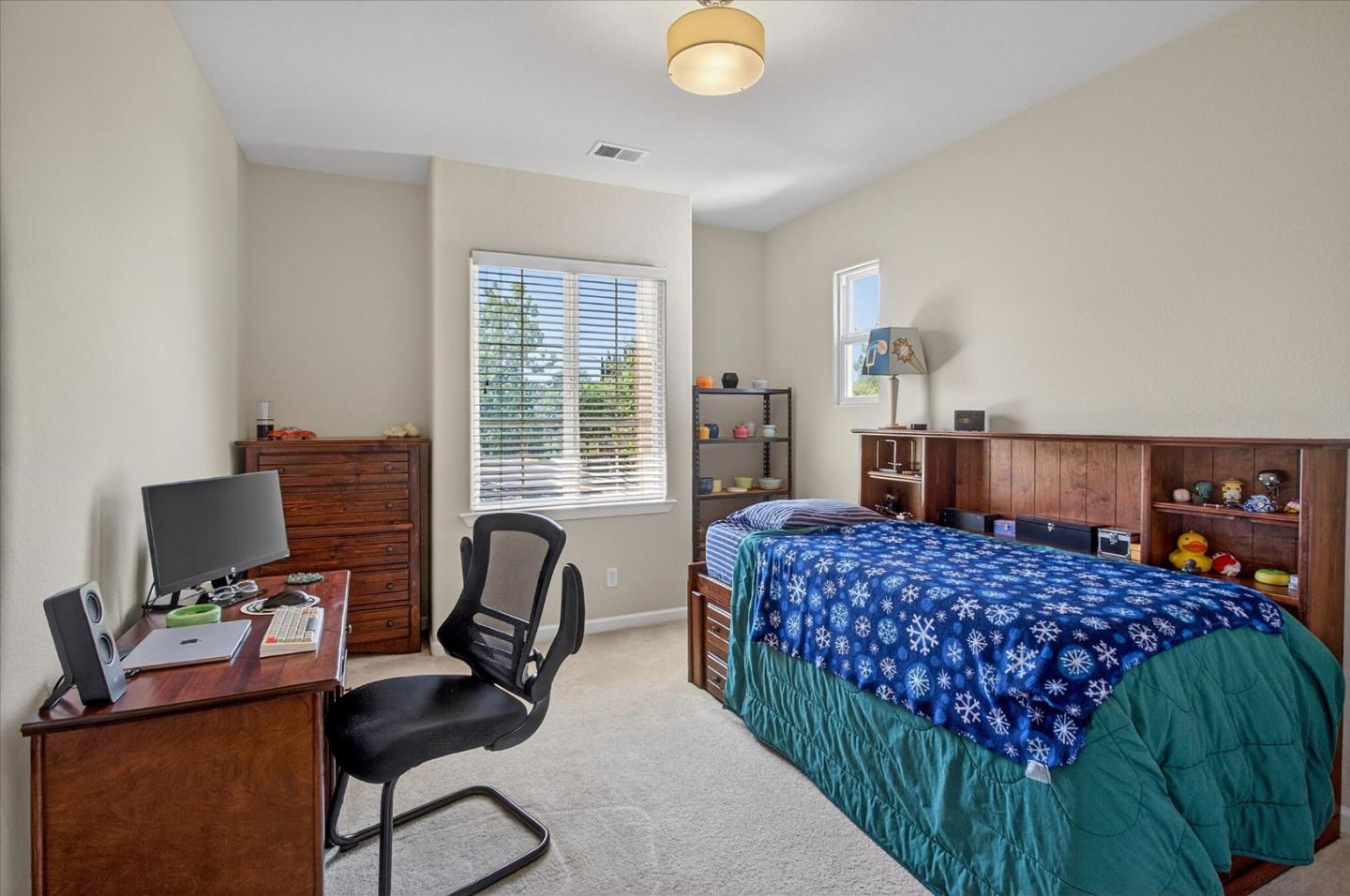 Detail Gallery Image 28 of 44 For 122 Piedmont Rd, Milpitas,  CA 95035 - 4 Beds | 3/1 Baths