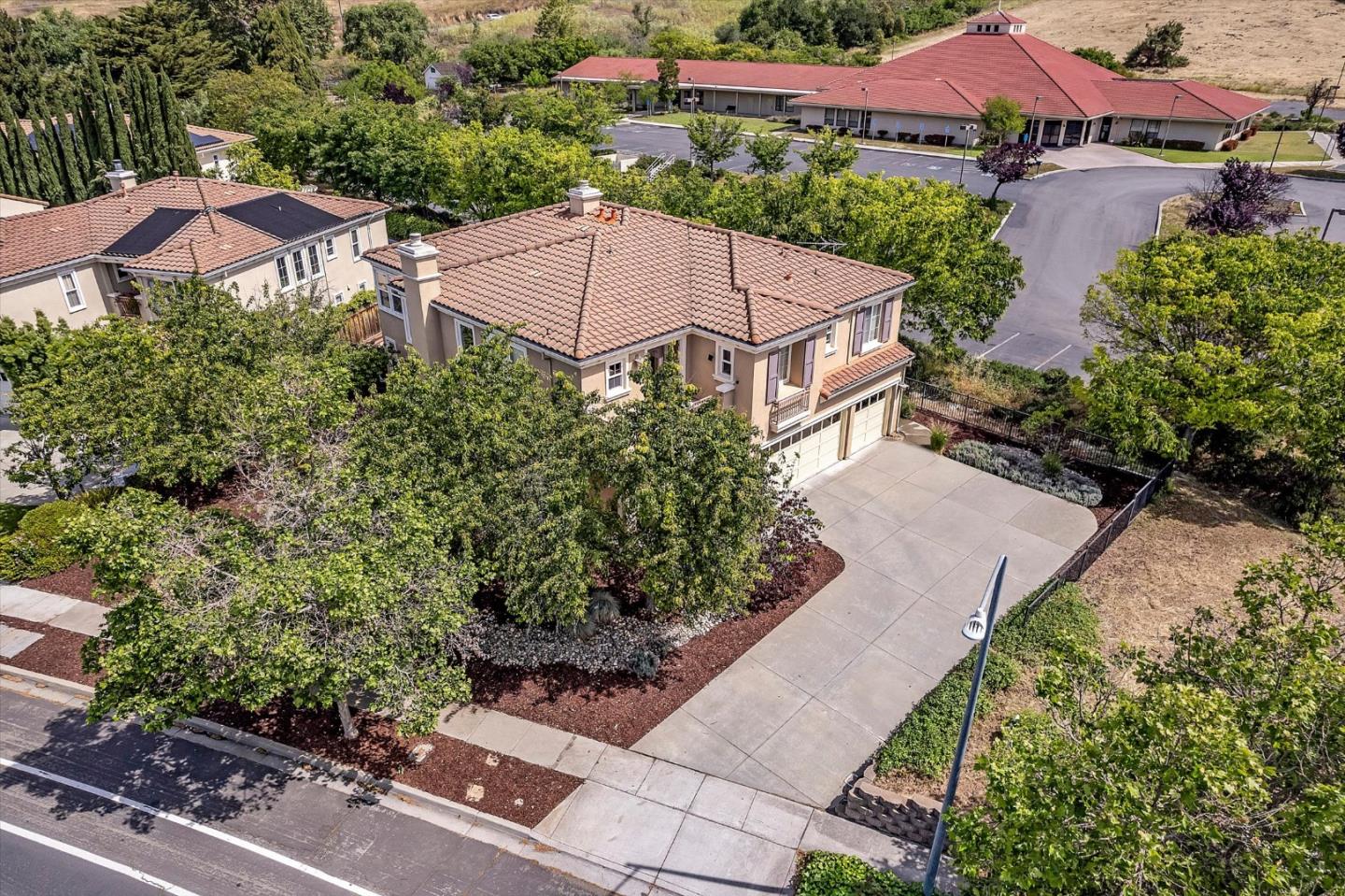 Detail Gallery Image 40 of 44 For 122 Piedmont Rd, Milpitas,  CA 95035 - 4 Beds | 3/1 Baths