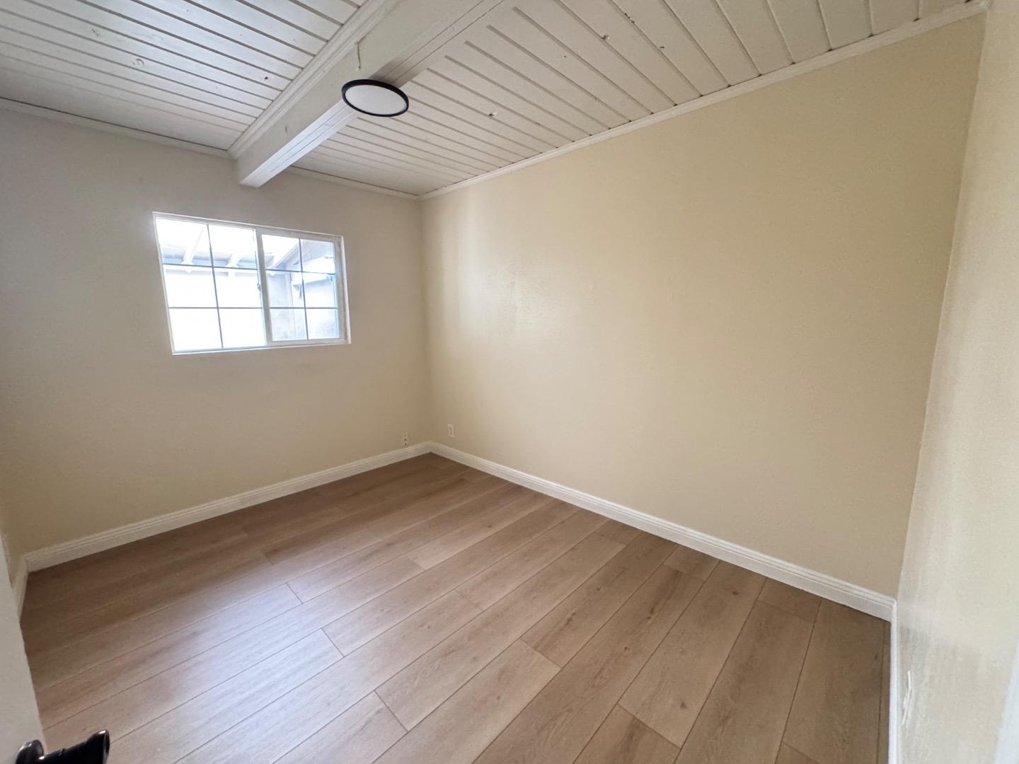 Detail Gallery Image 14 of 28 For 380 Montalvin Dr, San Pablo,  CA 94806 - 4 Beds | 2 Baths