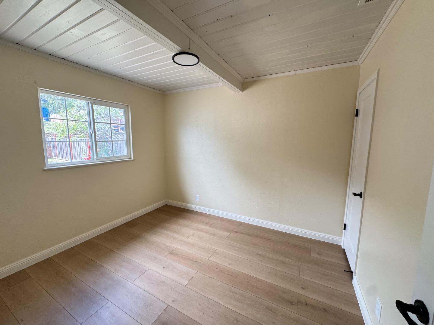 Detail Gallery Image 16 of 28 For 380 Montalvin Dr, San Pablo,  CA 94806 - 4 Beds | 2 Baths