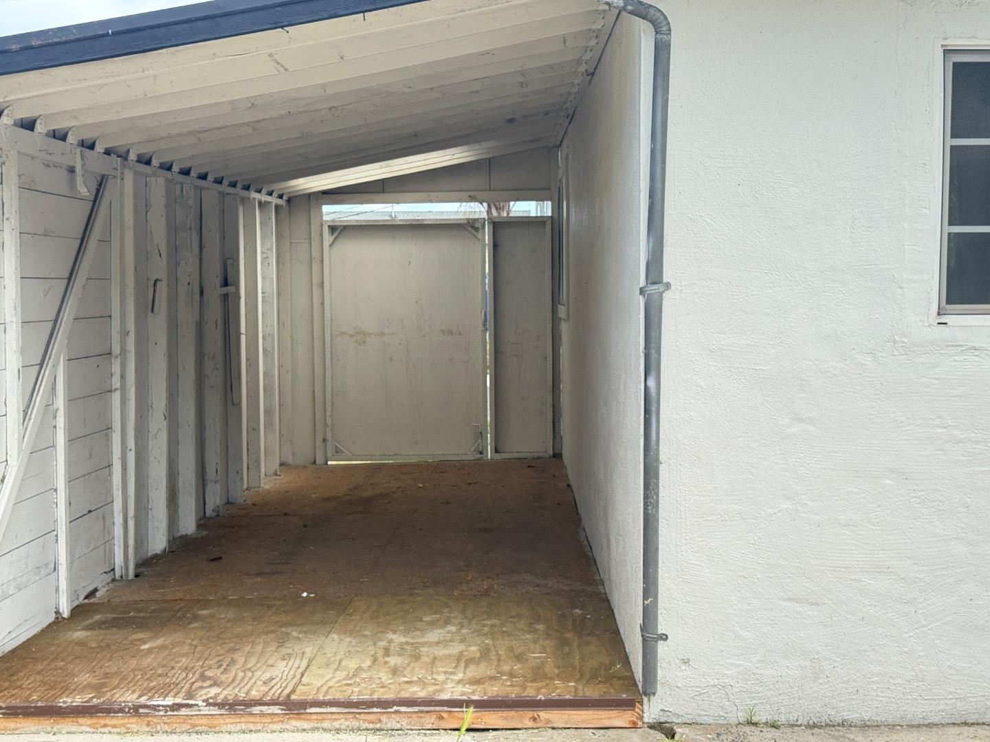 Detail Gallery Image 22 of 28 For 380 Montalvin Dr, San Pablo,  CA 94806 - 4 Beds | 2 Baths