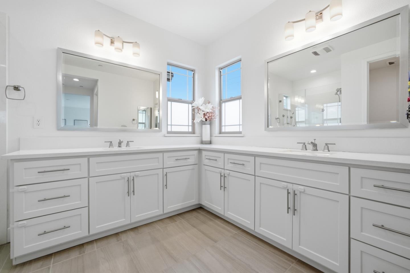 Detail Gallery Image 20 of 32 For 1122 S Morning Glory Dr, Mountain House,  CA 95391 - 4 Beds | 3 Baths