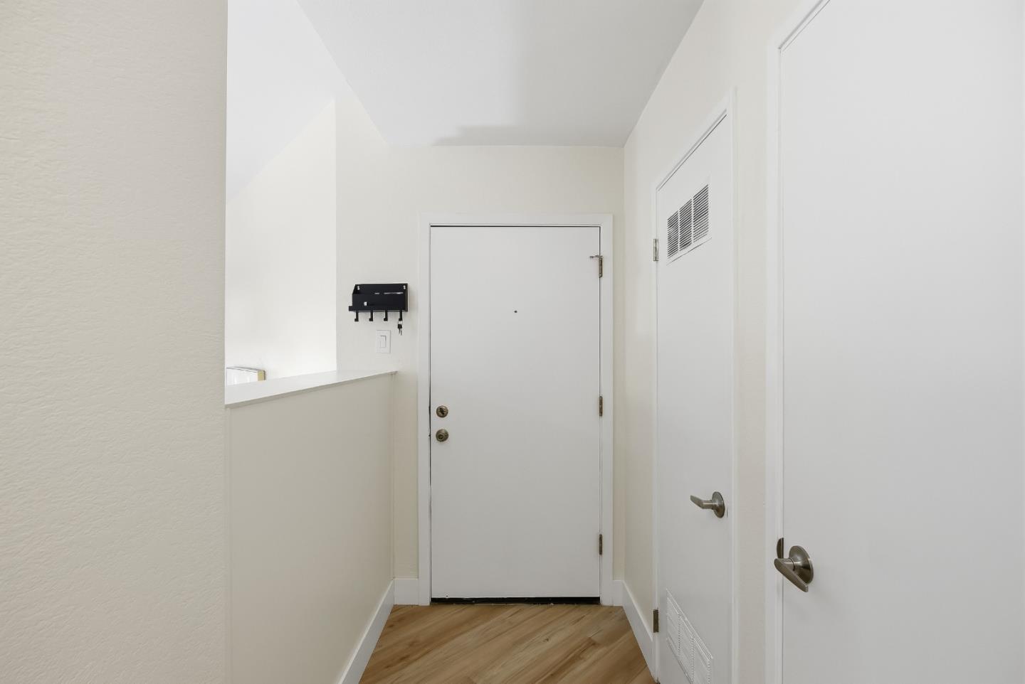 Photo #3: ML82043796 Listing: Photo #3