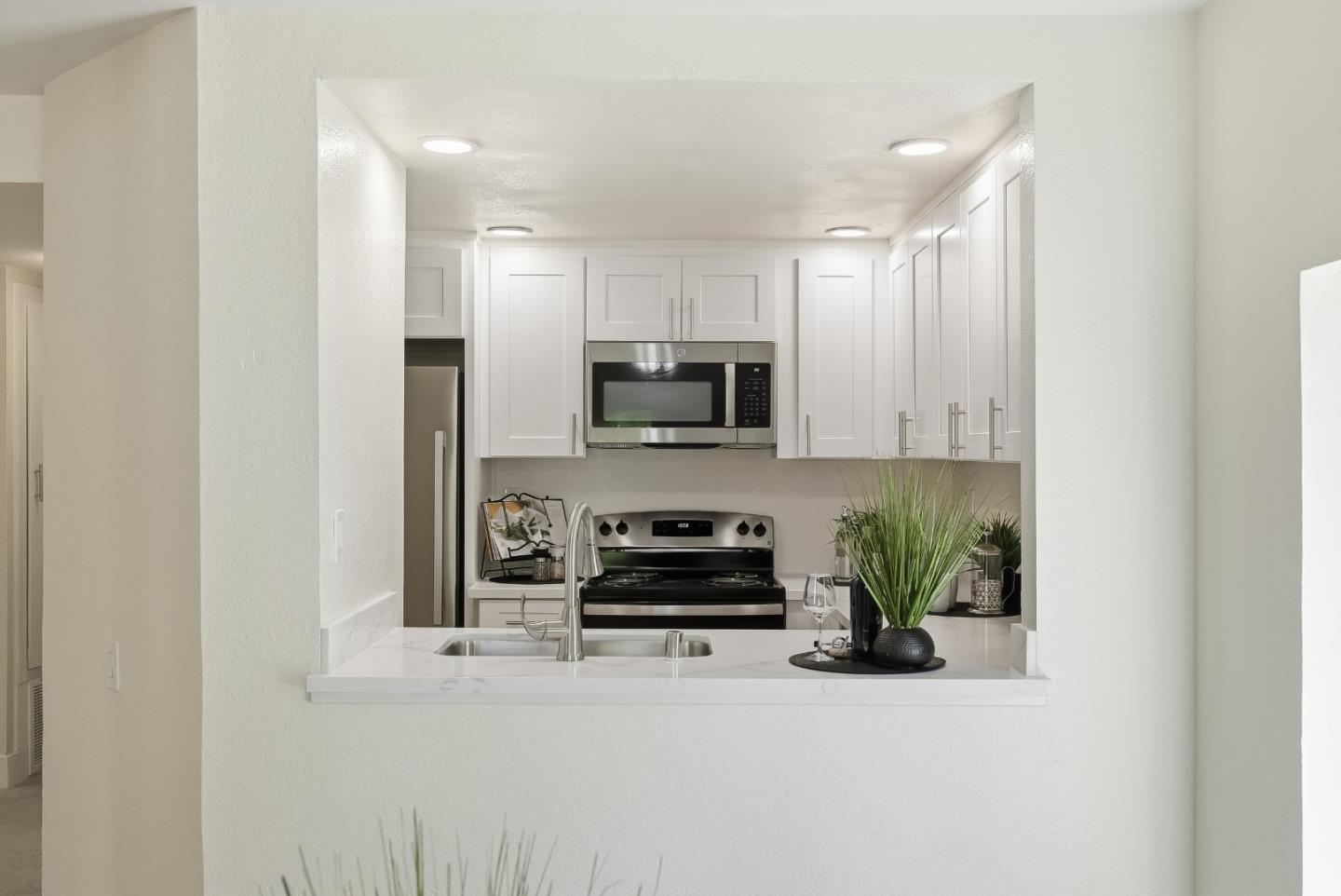 Photo #8: ML82043796 Listing: Photo #8