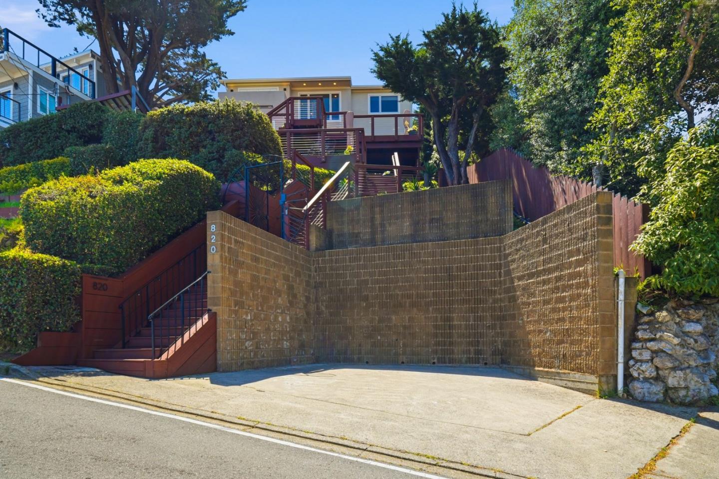 Detail Gallery Image 33 of 50 For 820 Humboldt Rd, Brisbane,  CA 94005 - 3 Beds | 2 Baths