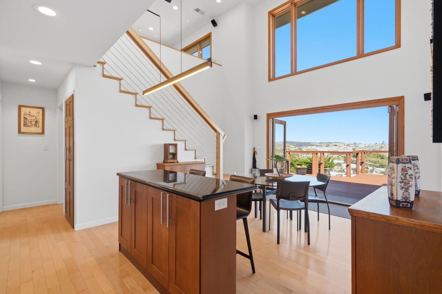 Detail Gallery Image 4 of 50 For 820 Humboldt Rd, Brisbane,  CA 94005 - 3 Beds | 2 Baths