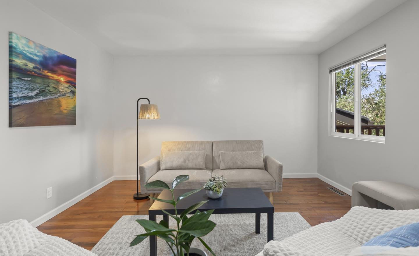 Detail Gallery Image 23 of 33 For 710 Woodcrest Ln, Monterey,  CA 93940 - 3 Beds | 2 Baths