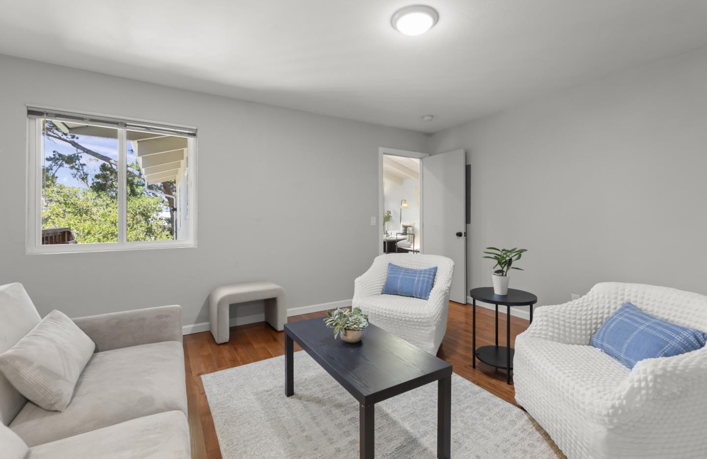 Detail Gallery Image 24 of 33 For 710 Woodcrest Ln, Monterey,  CA 93940 - 3 Beds | 2 Baths