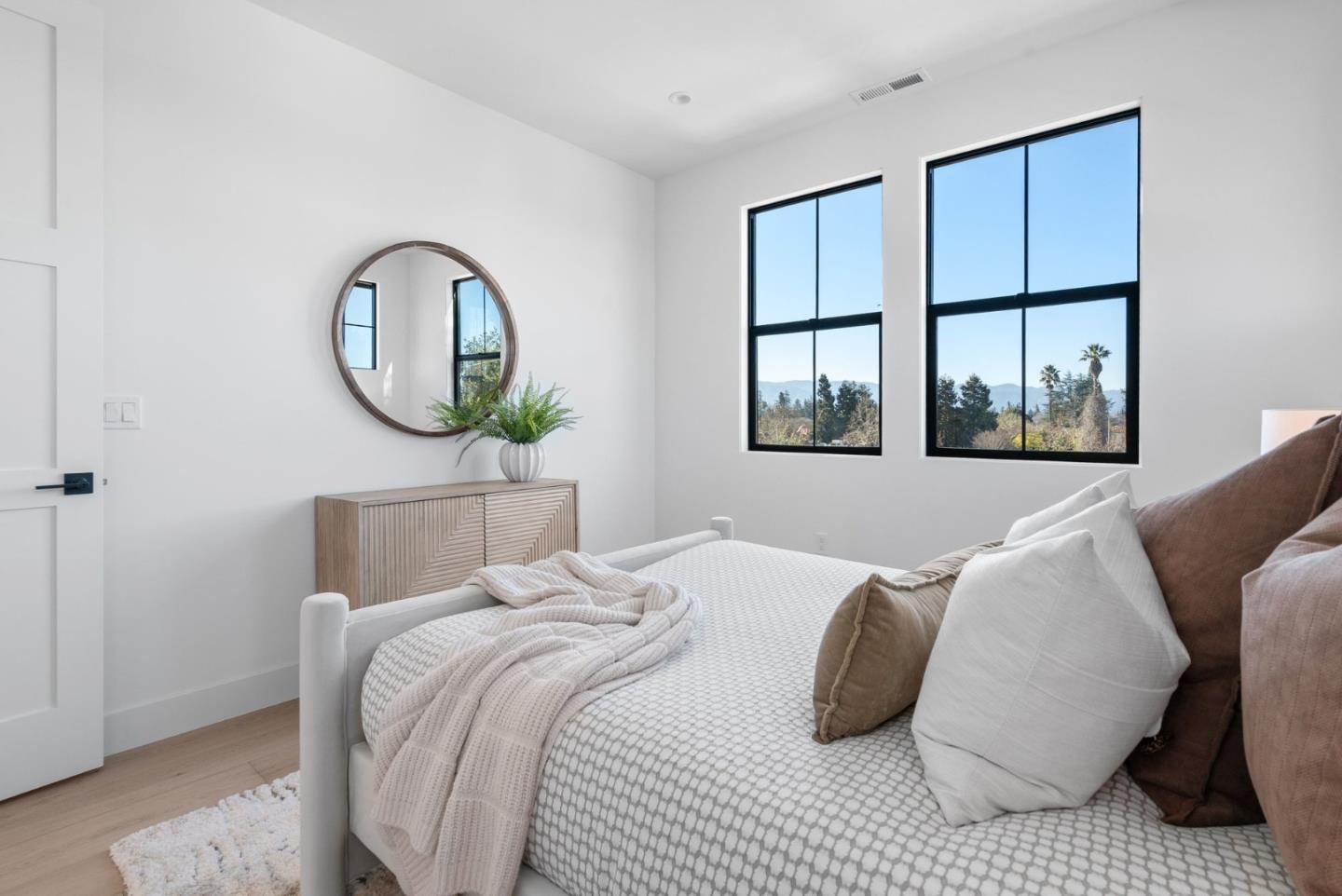 Detail Gallery Image 36 of 58 For 44 Sunnyside Ave, Campbell,  CA 95008 - 4 Beds | 3/1 Baths