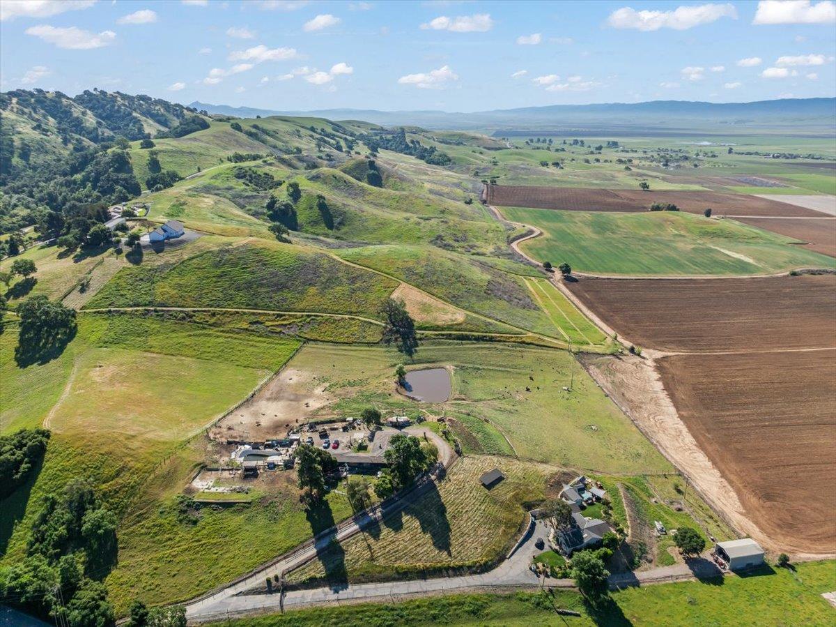 Detail Gallery Image 16 of 19 For 4180 Canada Rd, Gilroy,  CA 95020 - 3 Beds | 1/1 Baths