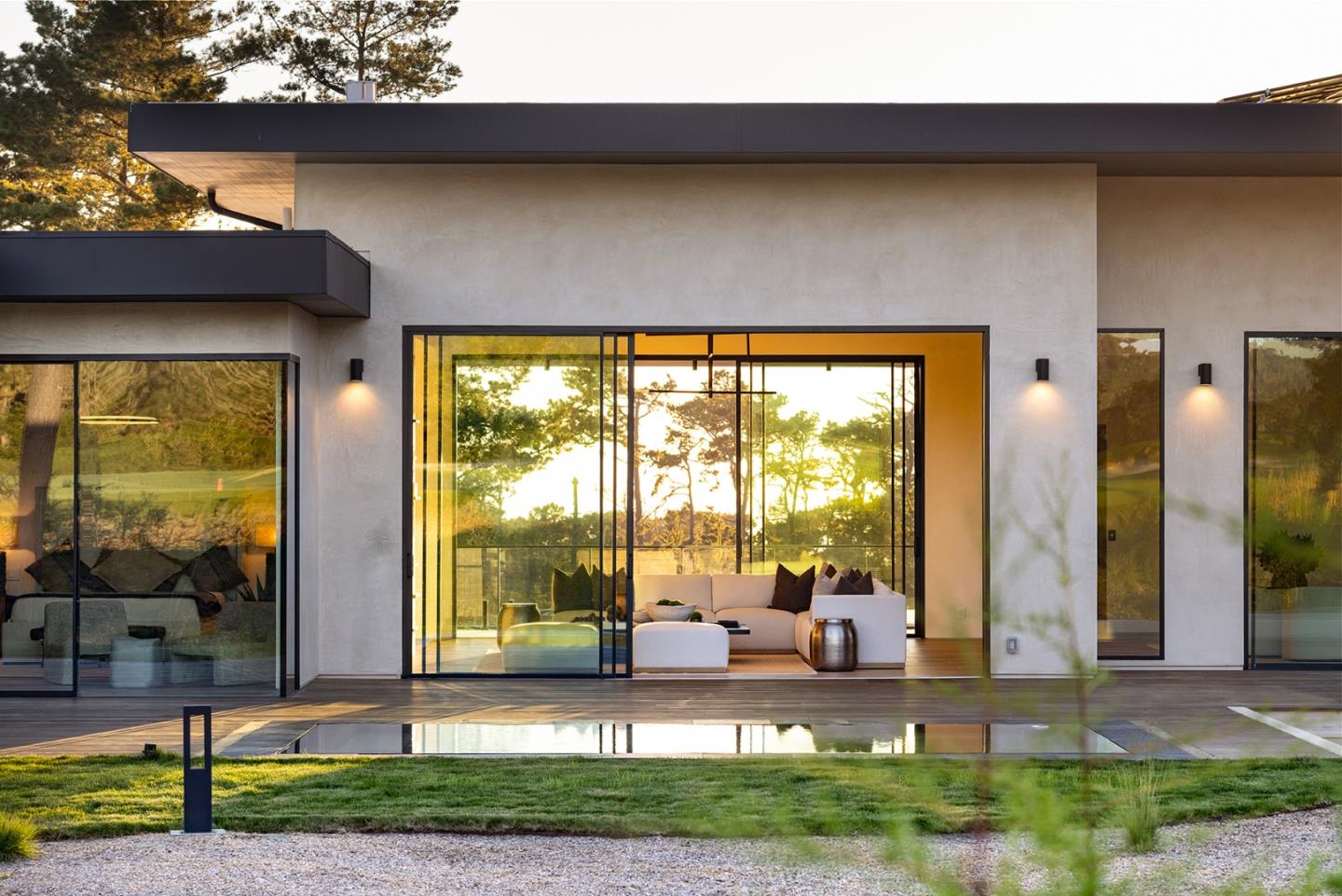 Detail Gallery Image 10 of 45 For 31 Poppy Ln, Pebble Beach,  CA 93953 - 4 Beds | 5/1 Baths