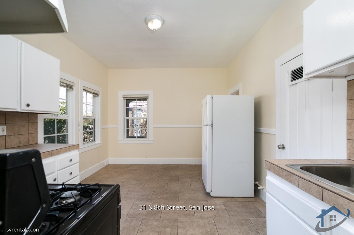 Detail Gallery Image 6 of 19 For 31 S 8th St #33,  San Jose,  CA 95112 - 3 Beds | 1 Baths