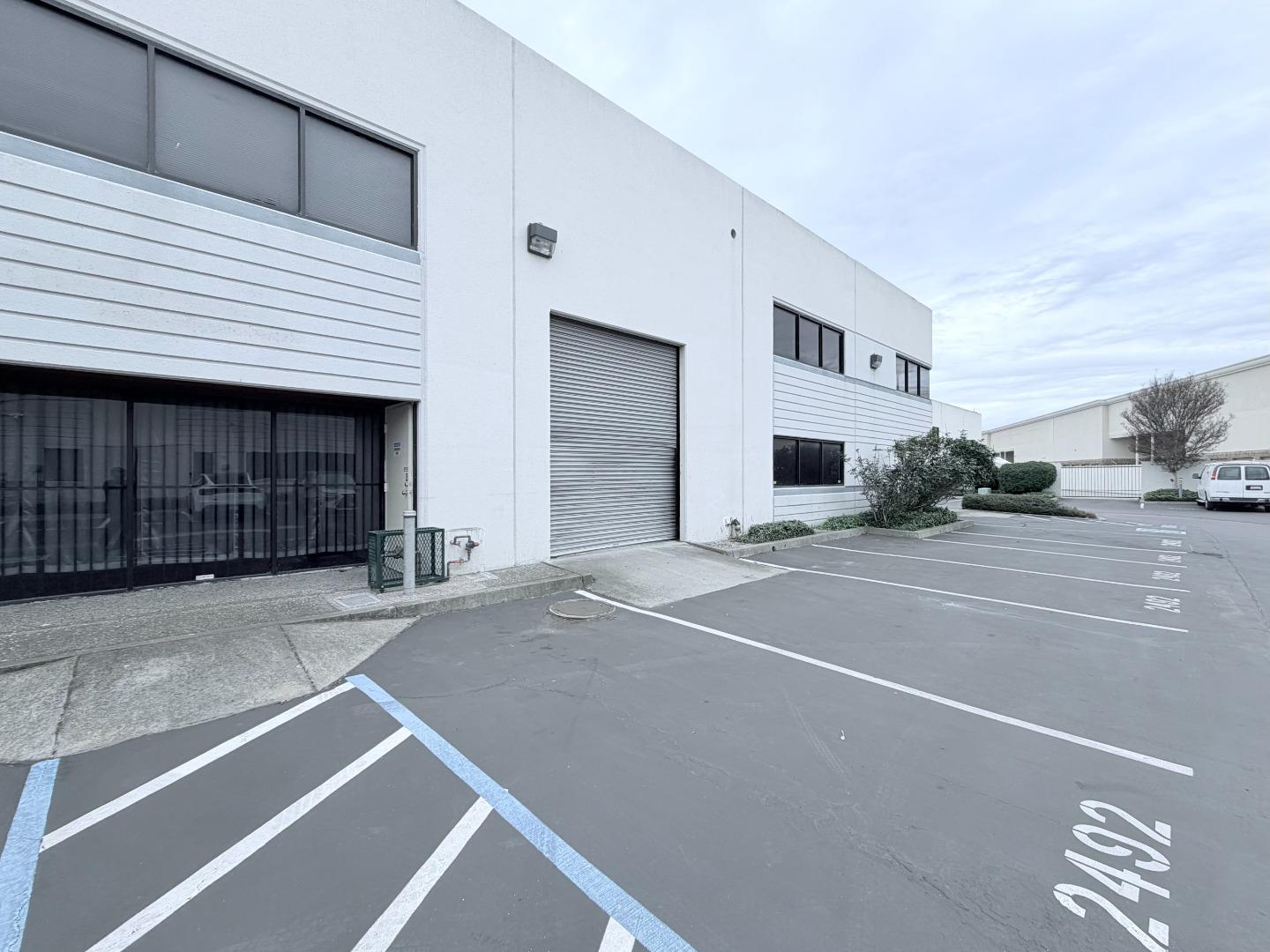 Front Image Thumbnail for ML82043824