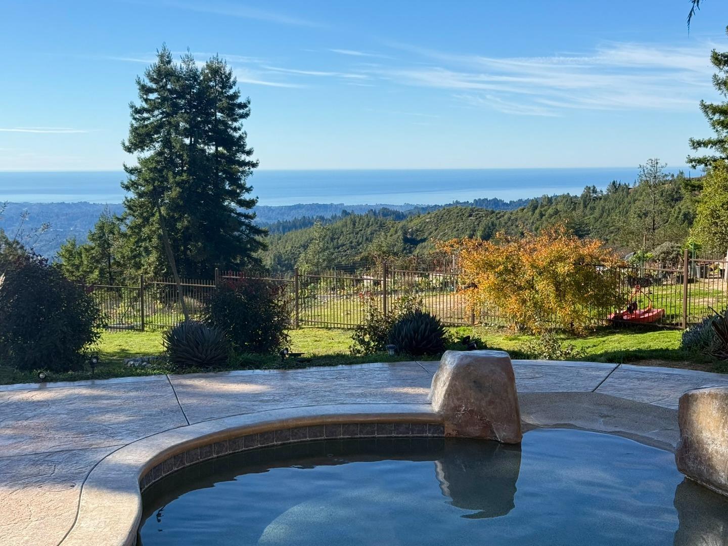 Detail Gallery Image 11 of 80 For 1061 Summit Rd, Watsonville,  CA 95076 - 3 Beds | 3 Baths