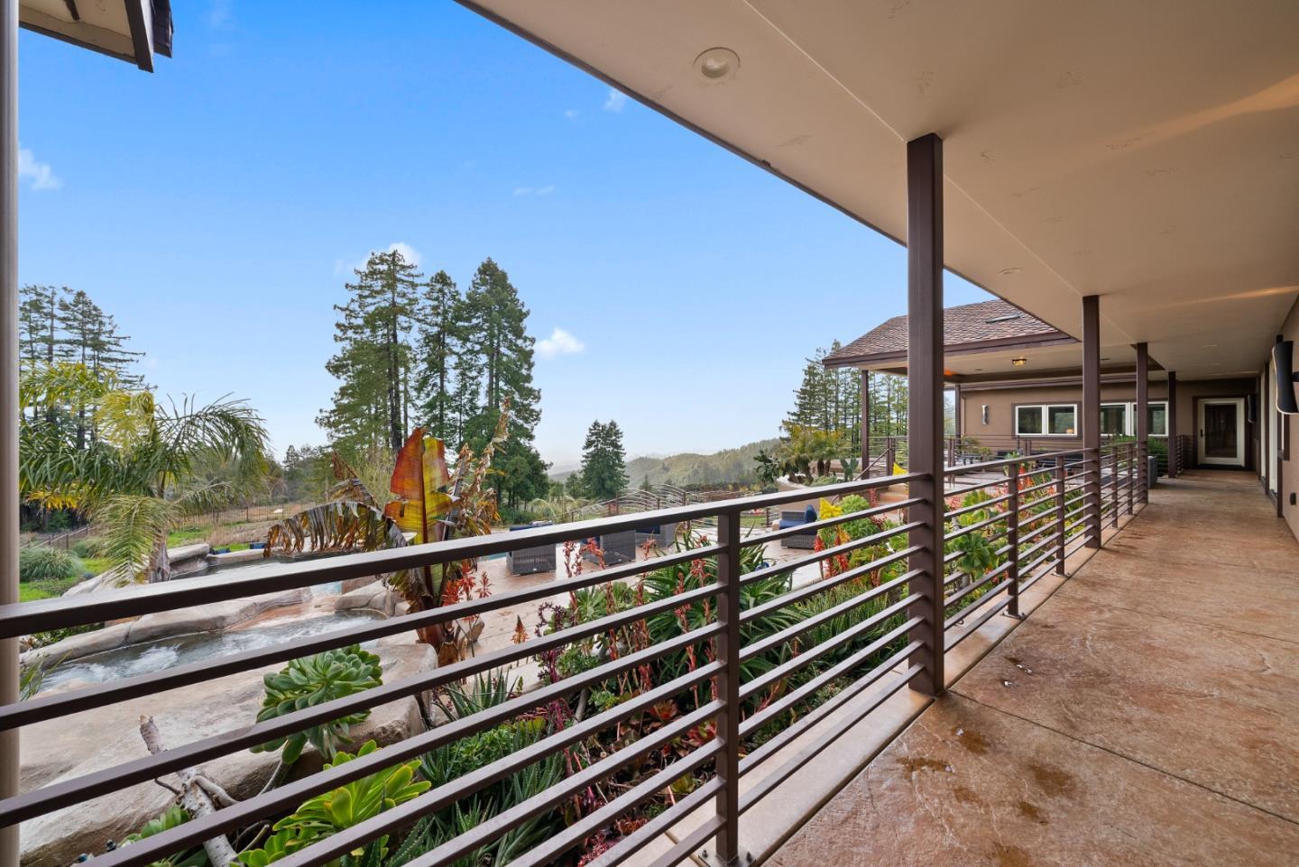 Detail Gallery Image 44 of 80 For 1061 Summit Rd, Watsonville,  CA 95076 - 3 Beds | 3 Baths