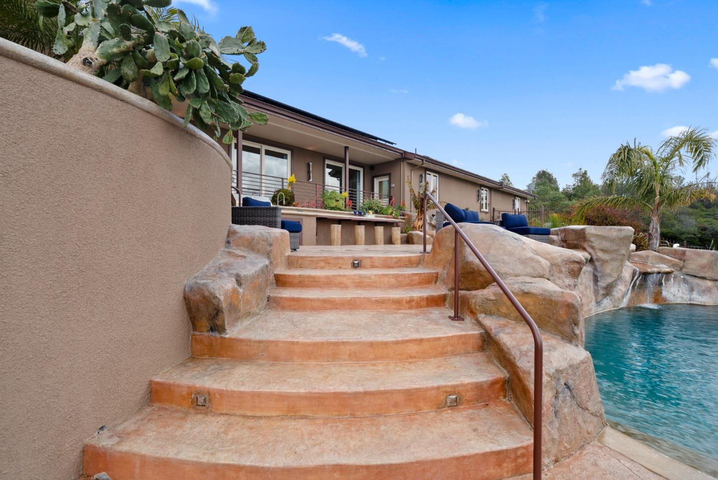 Detail Gallery Image 50 of 80 For 1061 Summit Rd, Watsonville,  CA 95076 - 3 Beds | 3 Baths