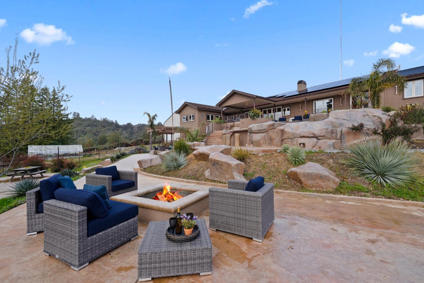 Detail Gallery Image 55 of 80 For 1061 Summit Rd, Watsonville,  CA 95076 - 3 Beds | 3 Baths