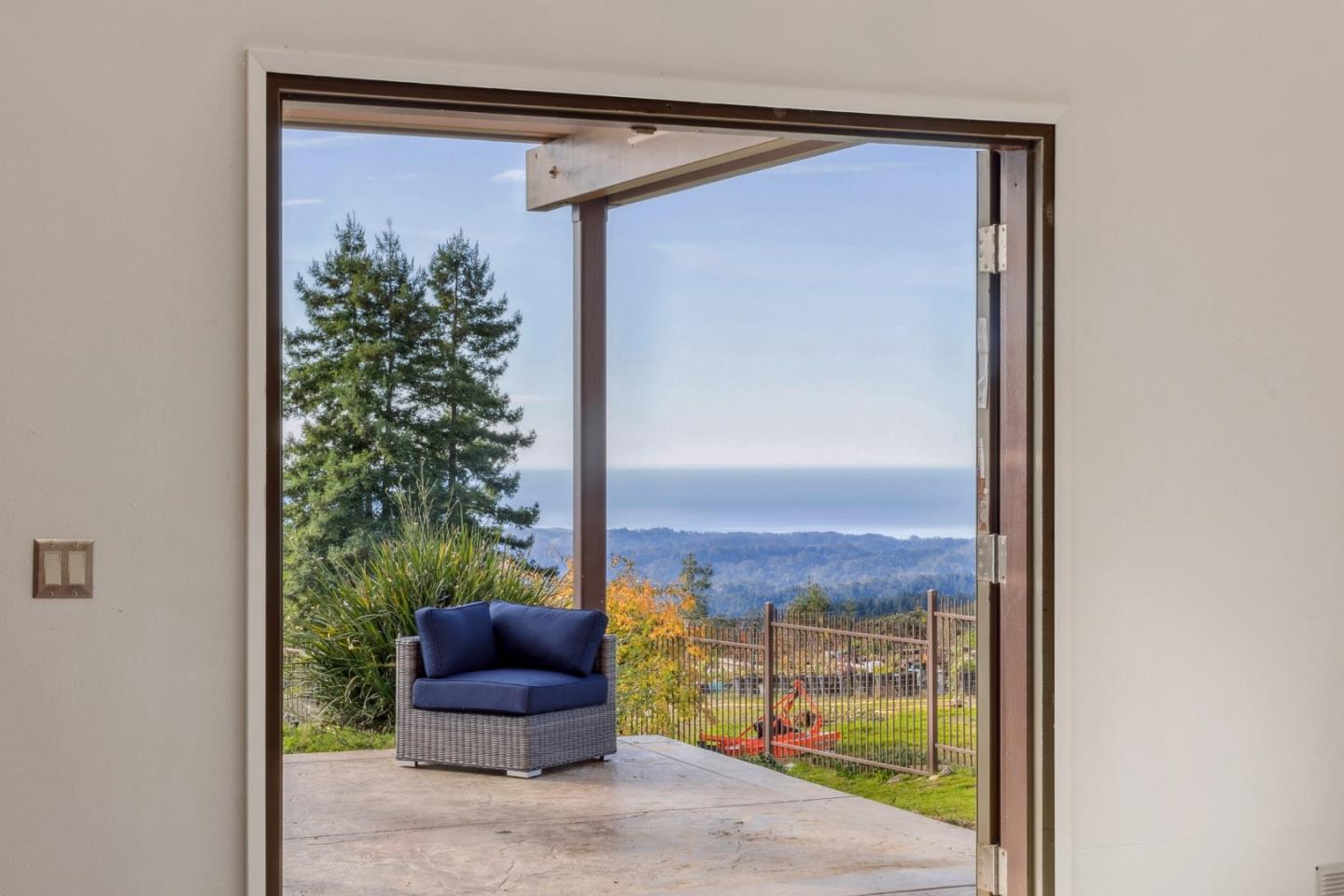 Detail Gallery Image 60 of 80 For 1061 Summit Rd, Watsonville,  CA 95076 - 3 Beds | 3 Baths