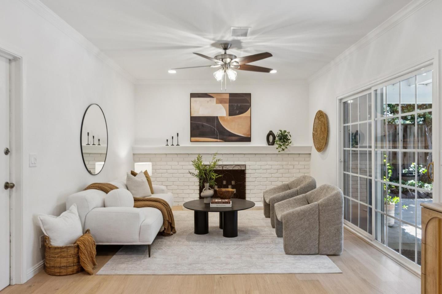 Detail Gallery Image 17 of 48 For 1243 Dorchester Ln, San Jose,  CA 95118 - 3 Beds | 2 Baths