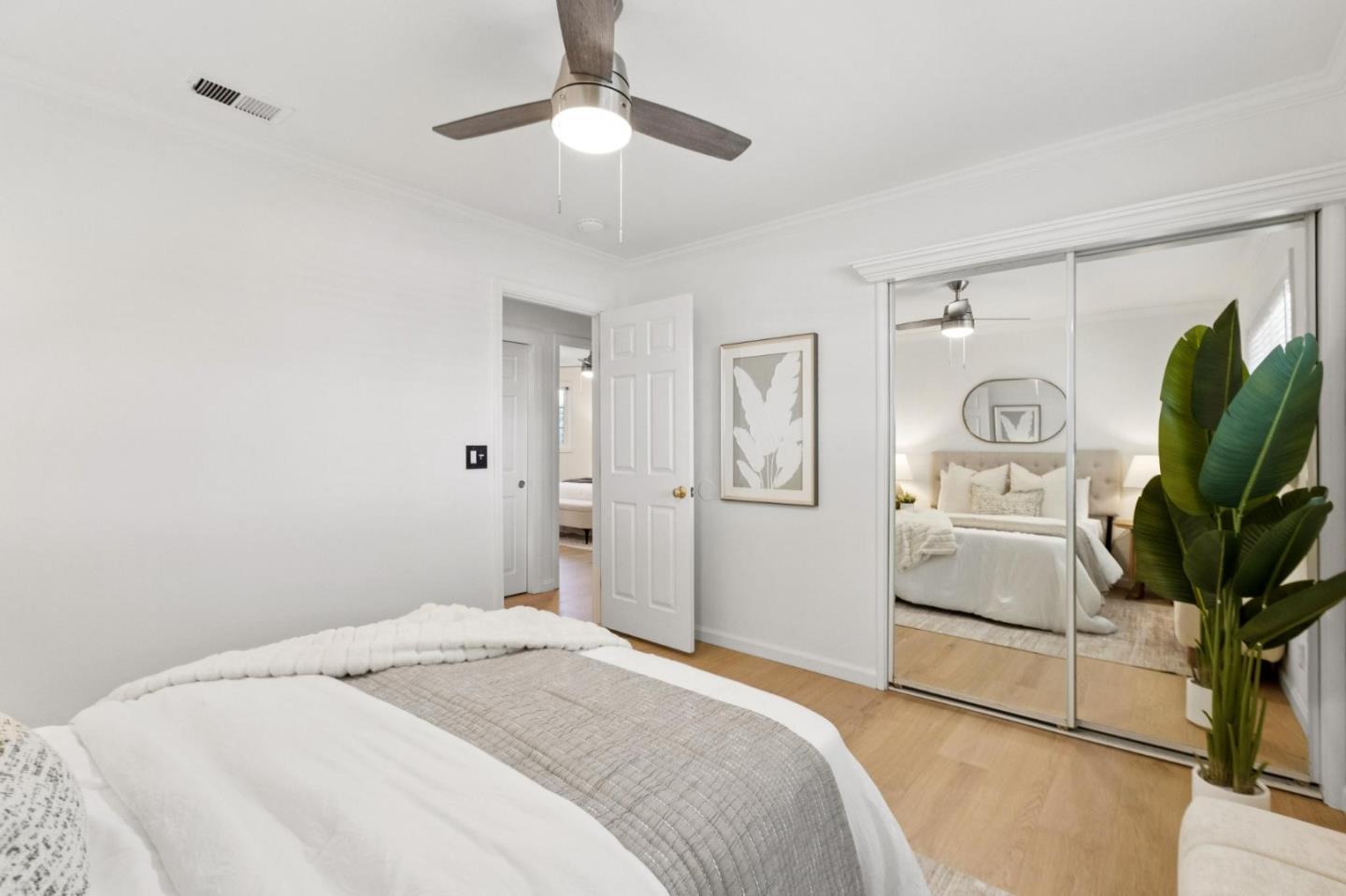 Detail Gallery Image 25 of 48 For 1243 Dorchester Ln, San Jose,  CA 95118 - 3 Beds | 2 Baths