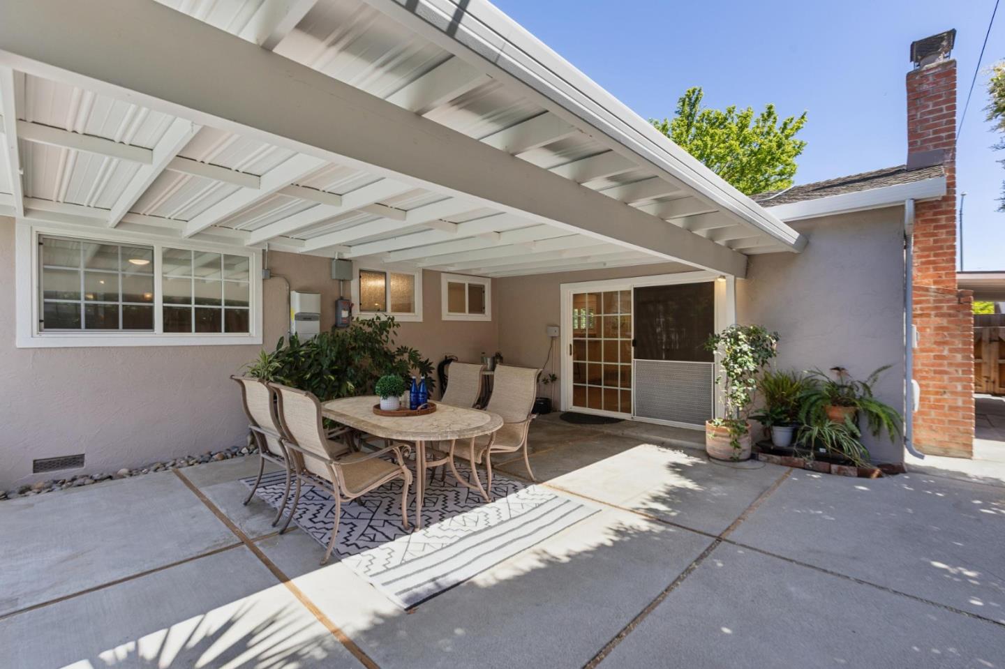 Detail Gallery Image 30 of 48 For 1243 Dorchester Ln, San Jose,  CA 95118 - 3 Beds | 2 Baths