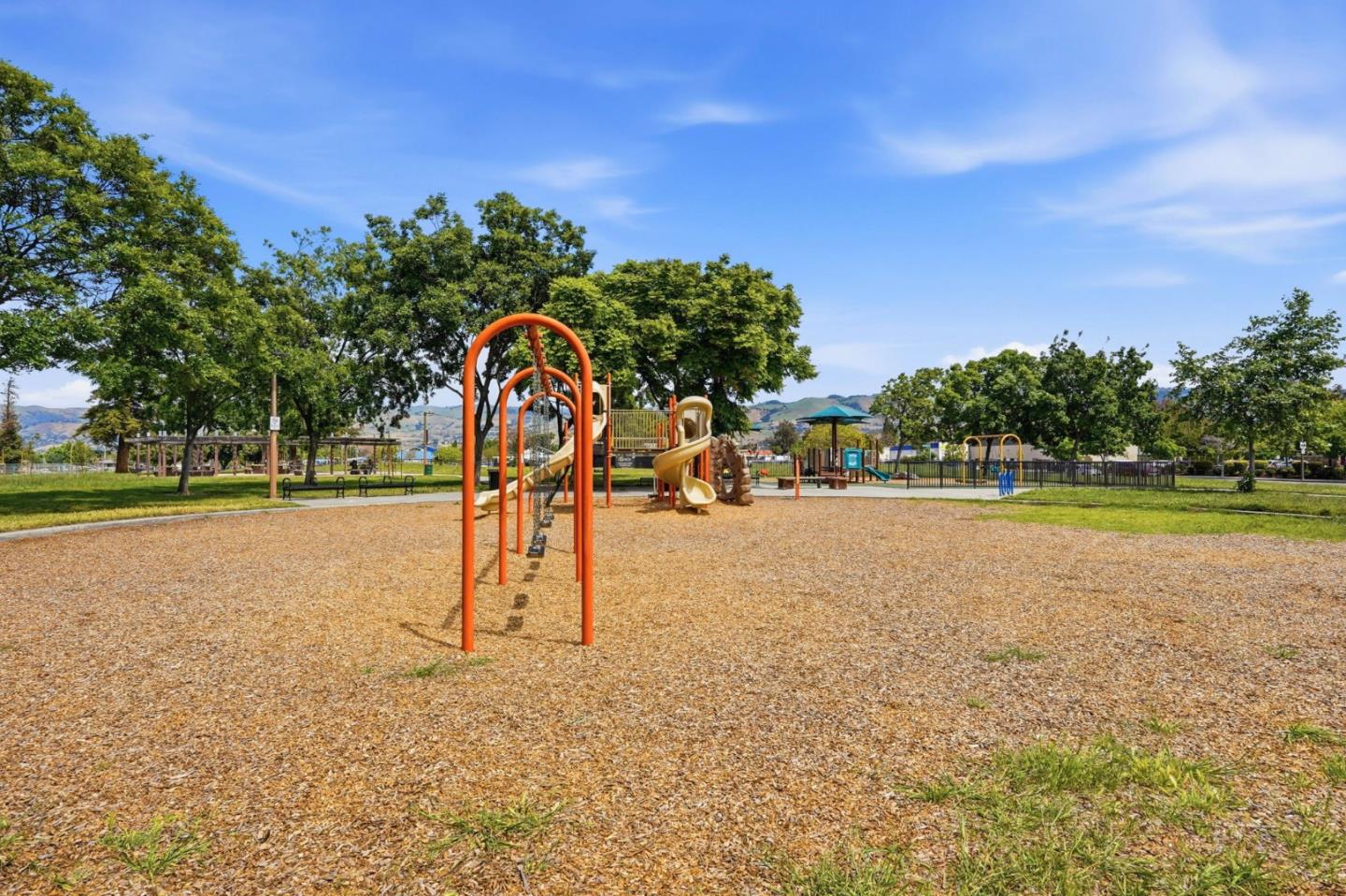 Detail Gallery Image 25 of 26 For 2325 Huran Dr, San Jose,  CA 95122 - 4 Beds | 1/1 Baths