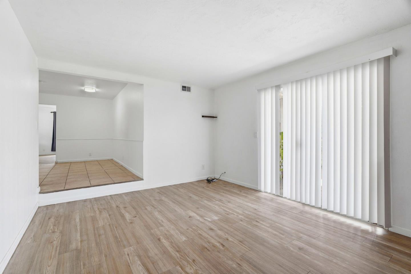 Detail Gallery Image 7 of 26 For 2325 Huran Dr, San Jose,  CA 95122 - 4 Beds | 1/1 Baths