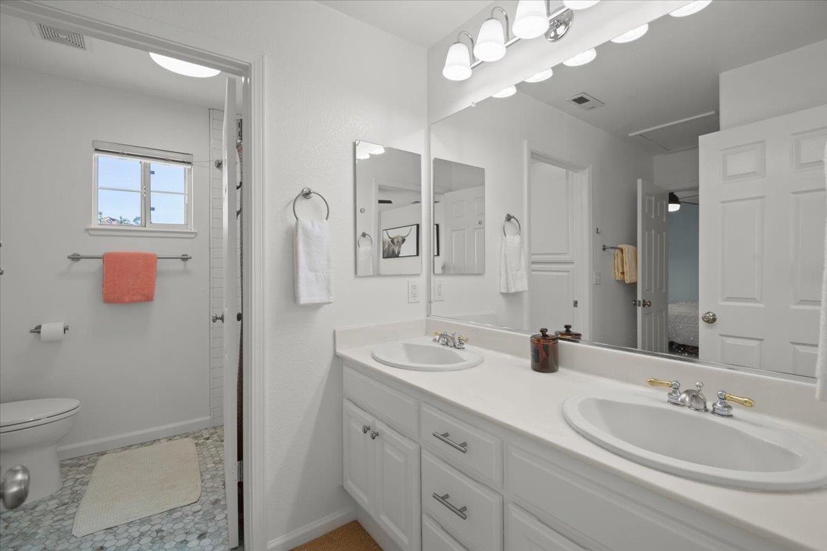 Detail Gallery Image 27 of 42 For 5165 Apennines Cir, San Jose,  CA 95138 - 4 Beds | 3 Baths