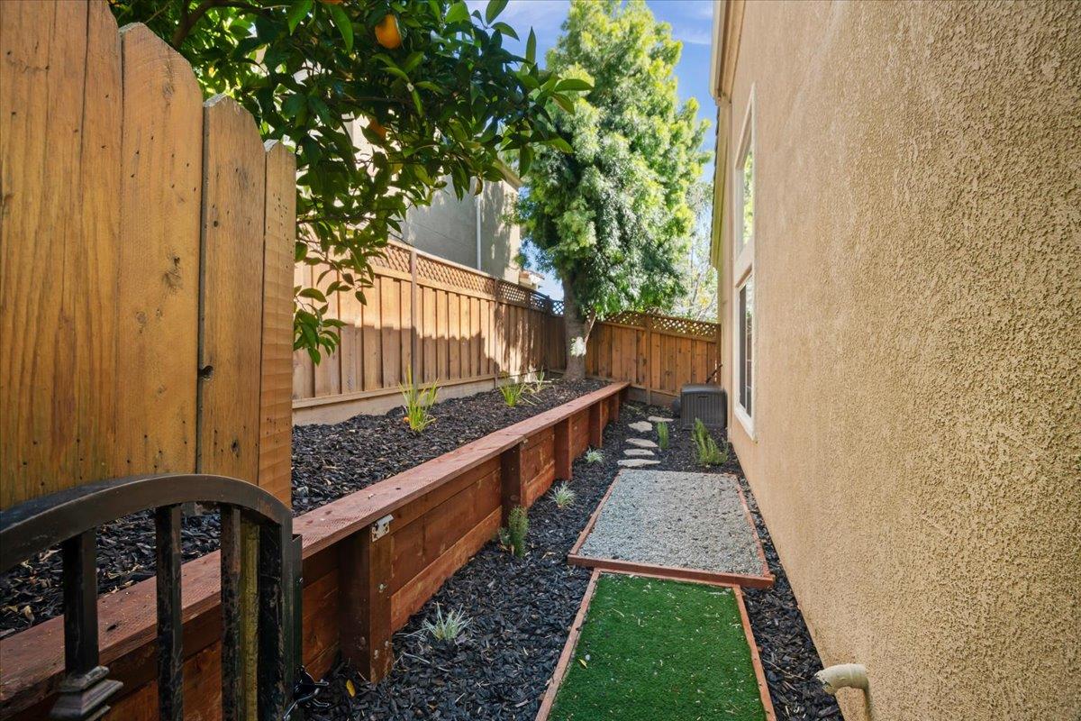 Detail Gallery Image 36 of 42 For 5165 Apennines Cir, San Jose,  CA 95138 - 4 Beds | 3 Baths