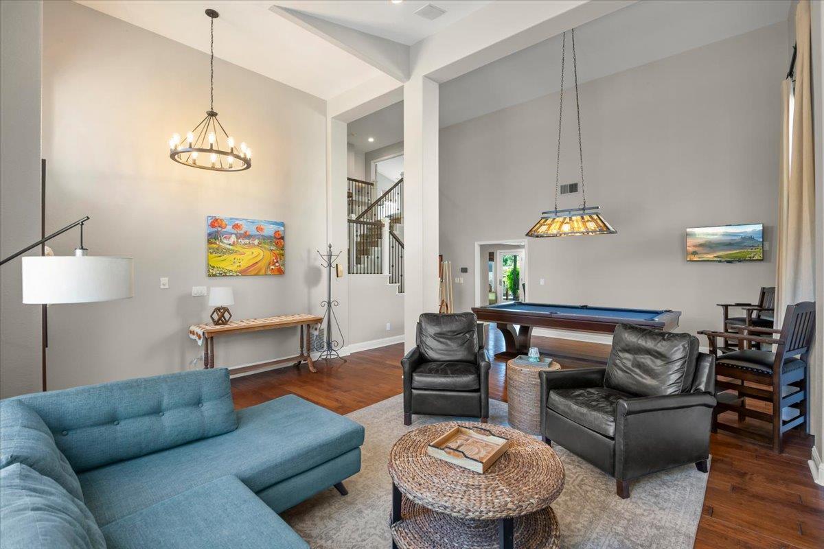 Detail Gallery Image 6 of 42 For 5165 Apennines Cir, San Jose,  CA 95138 - 4 Beds | 3 Baths